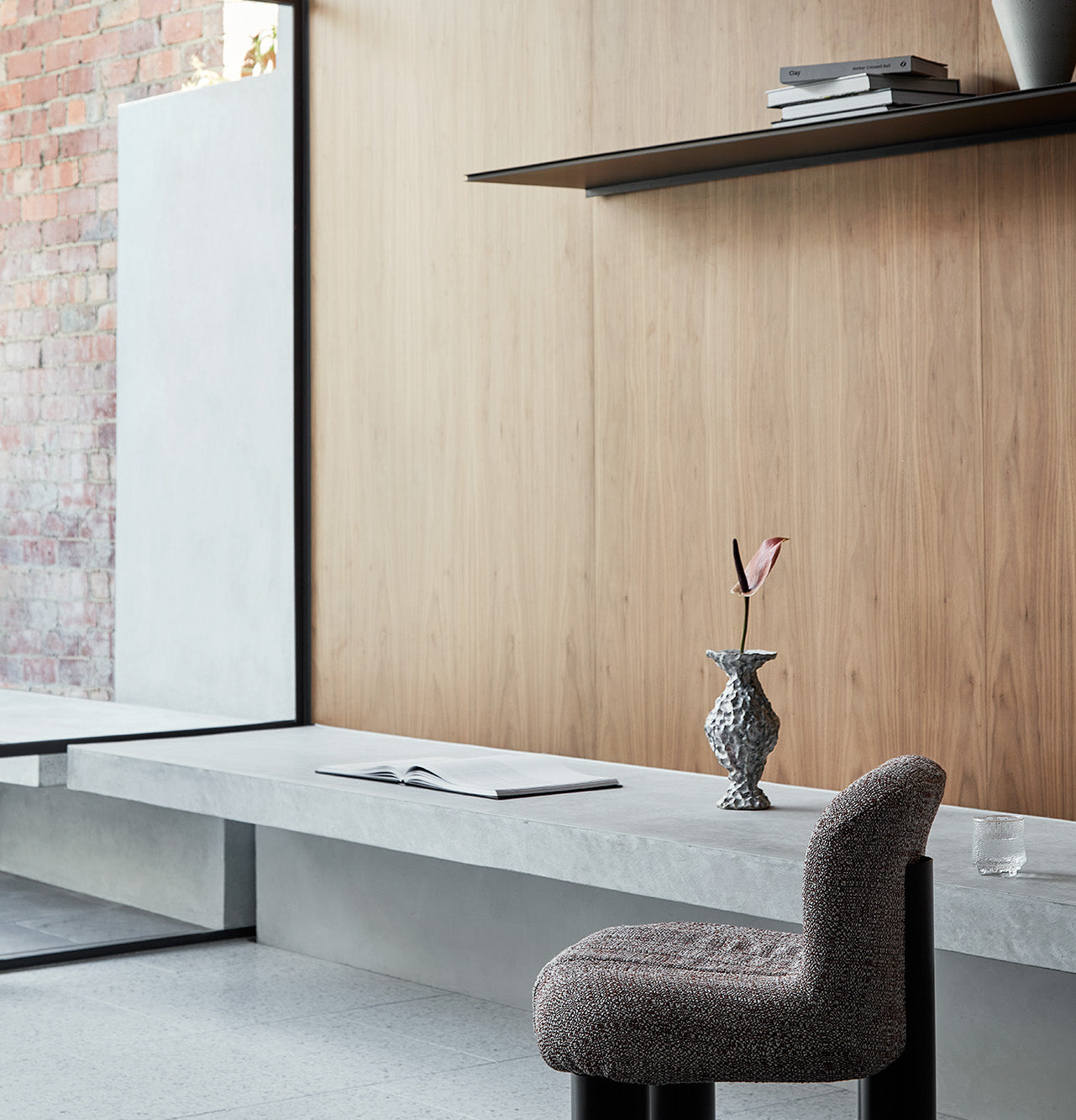 American Walnut Veneer Crown Cut on HMR Moisture Resistant Particleboard