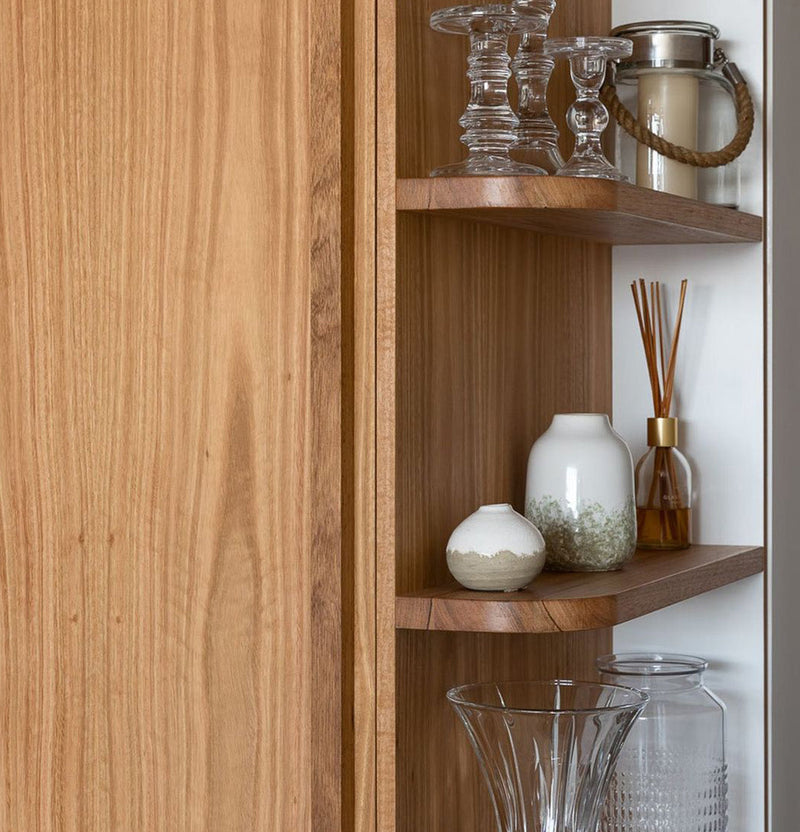 Spotted Gum Veneer Crown Cut on MDF
