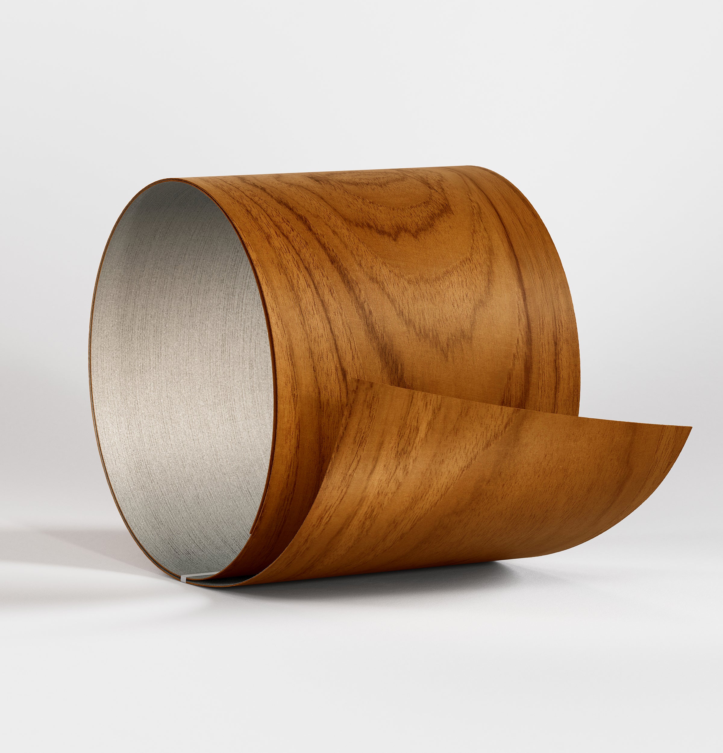 Teak Veneer Crown Cut on Pre-Glued Leaf