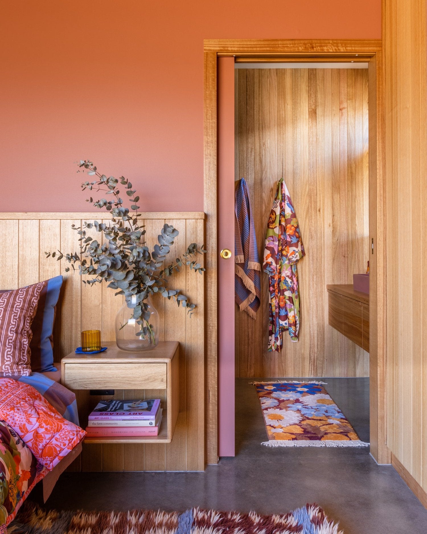 Touchwood Tasmanian Oak Veneer VJ Panelling on Black MDF